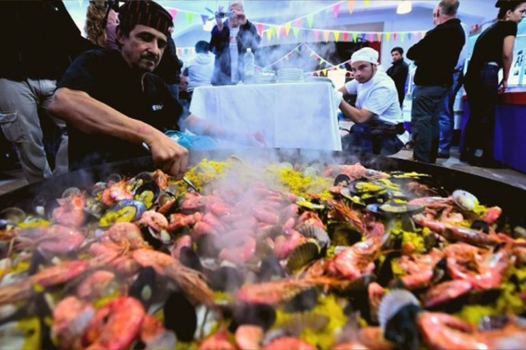 Feria-de-Pescadores-Artesanales-Madryn1